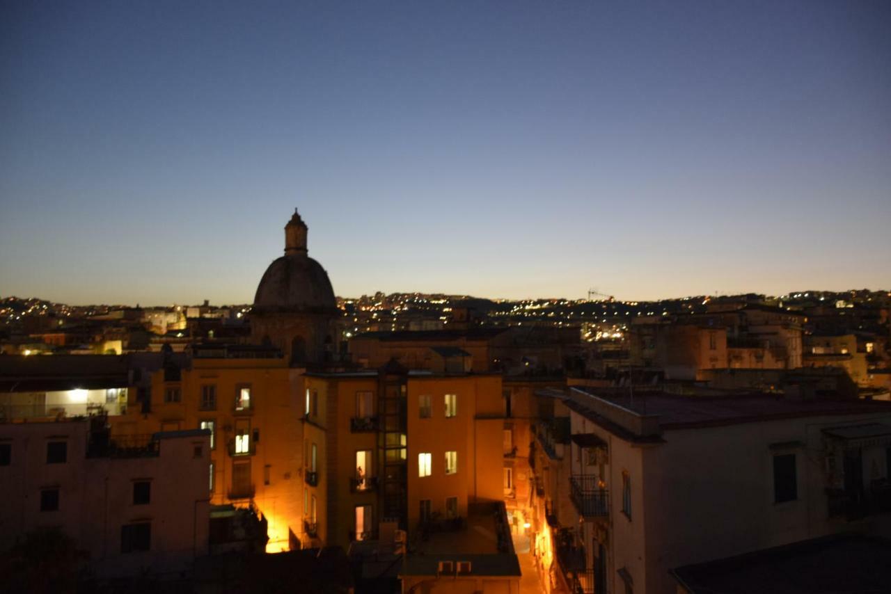 Metro Art Suite Napoli Exterior foto